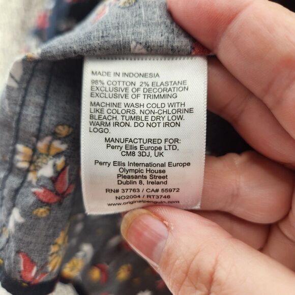 Penguin small blue floral long sleeve button up blouse - Picture 4 of 8